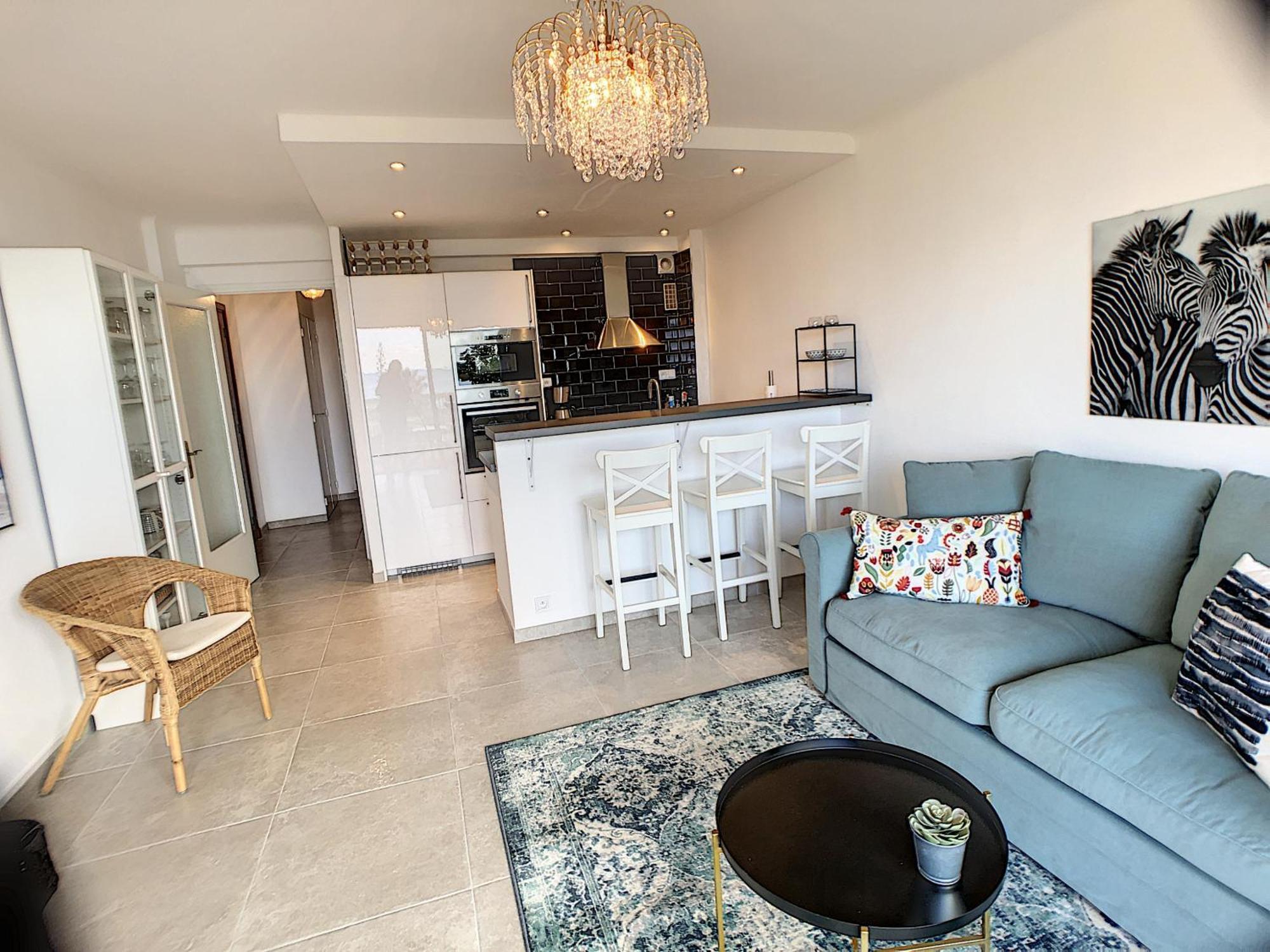 Apartment Front De 231l *
